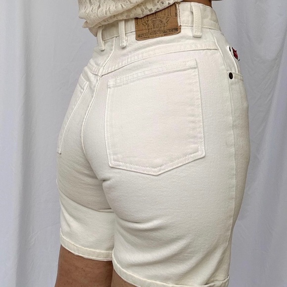 ✽ 90s denim mom jean shorts ✽ - Picture 2 of 3